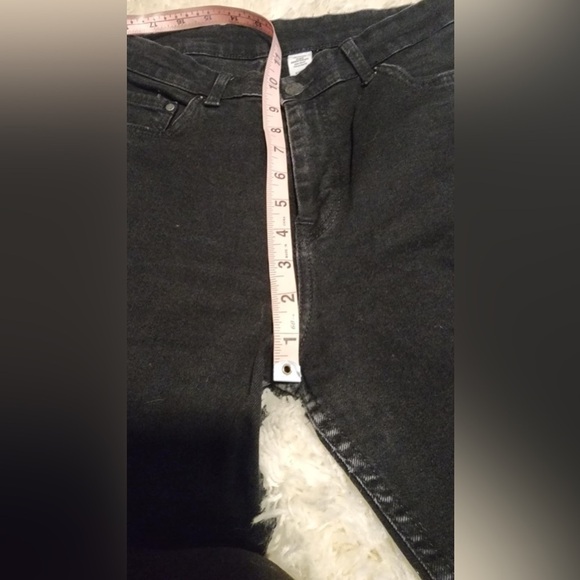 H&M &DENIM Black Stretch High-rise Flare Leg Raw hem Denim Jean Sz. 30x27 1/2 ** - Picture 3 of 7